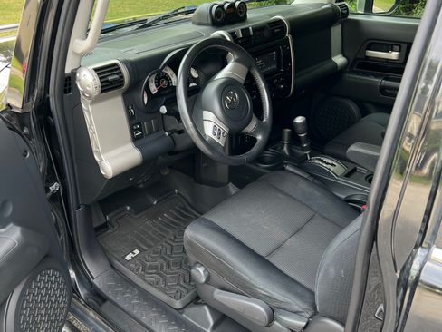 Used 2007 Toyota FJ Cruiser 4WD image 21