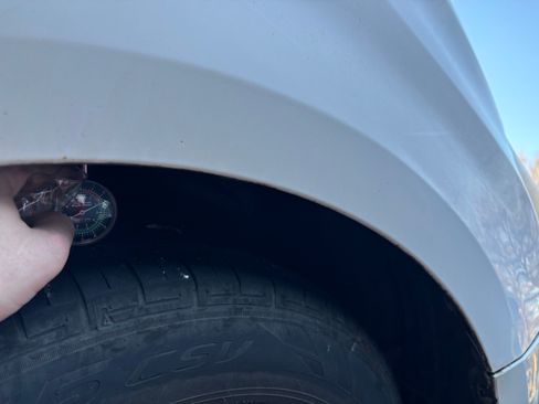 Used 2011 Toyota Sienna Limited image 11