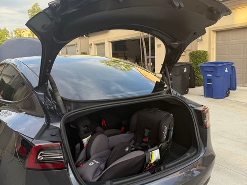 Used 2023 Tesla Model 3 Standard Range RWD image 6