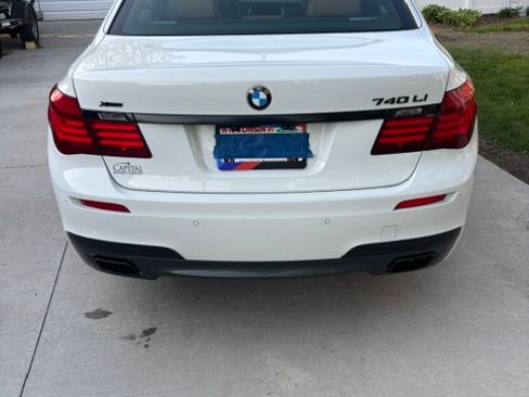 Used 2015 BMW 740Li xDrive AWD/4WD image 6