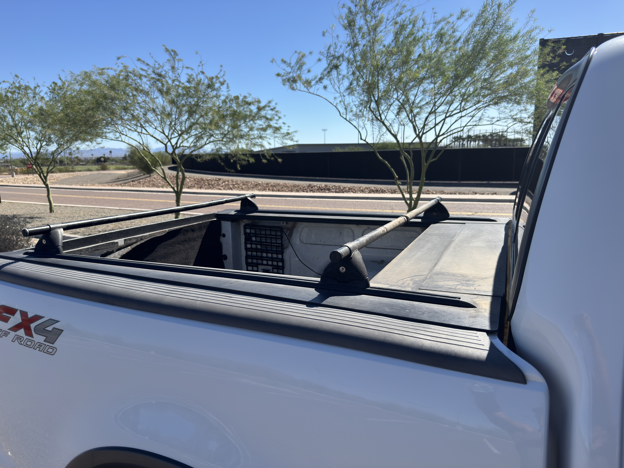 Used 2003 Ford F150 XLT AWD/4WD image 5