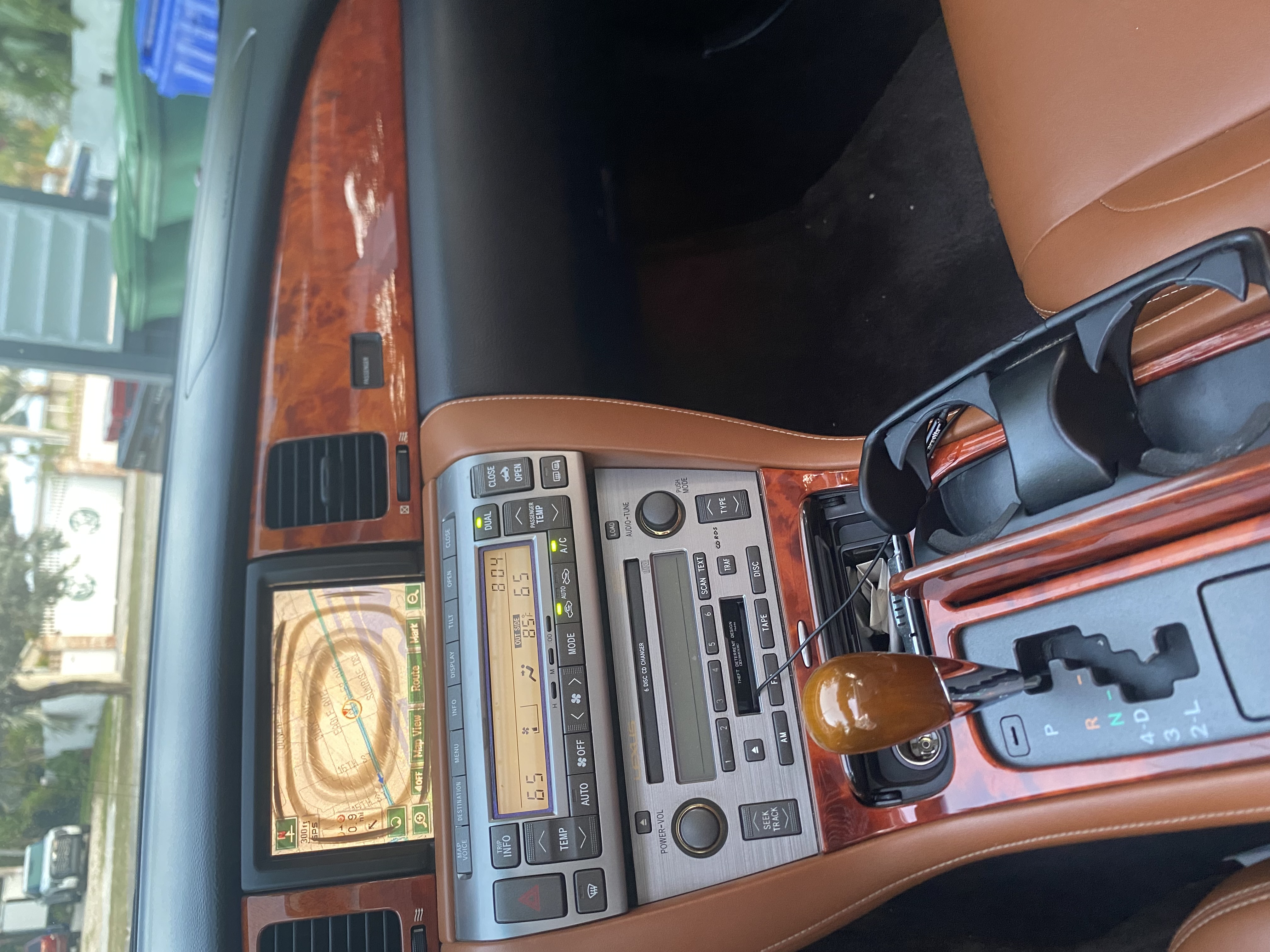 Used 2005 Lexus SC 430 Convertible RWD image 15