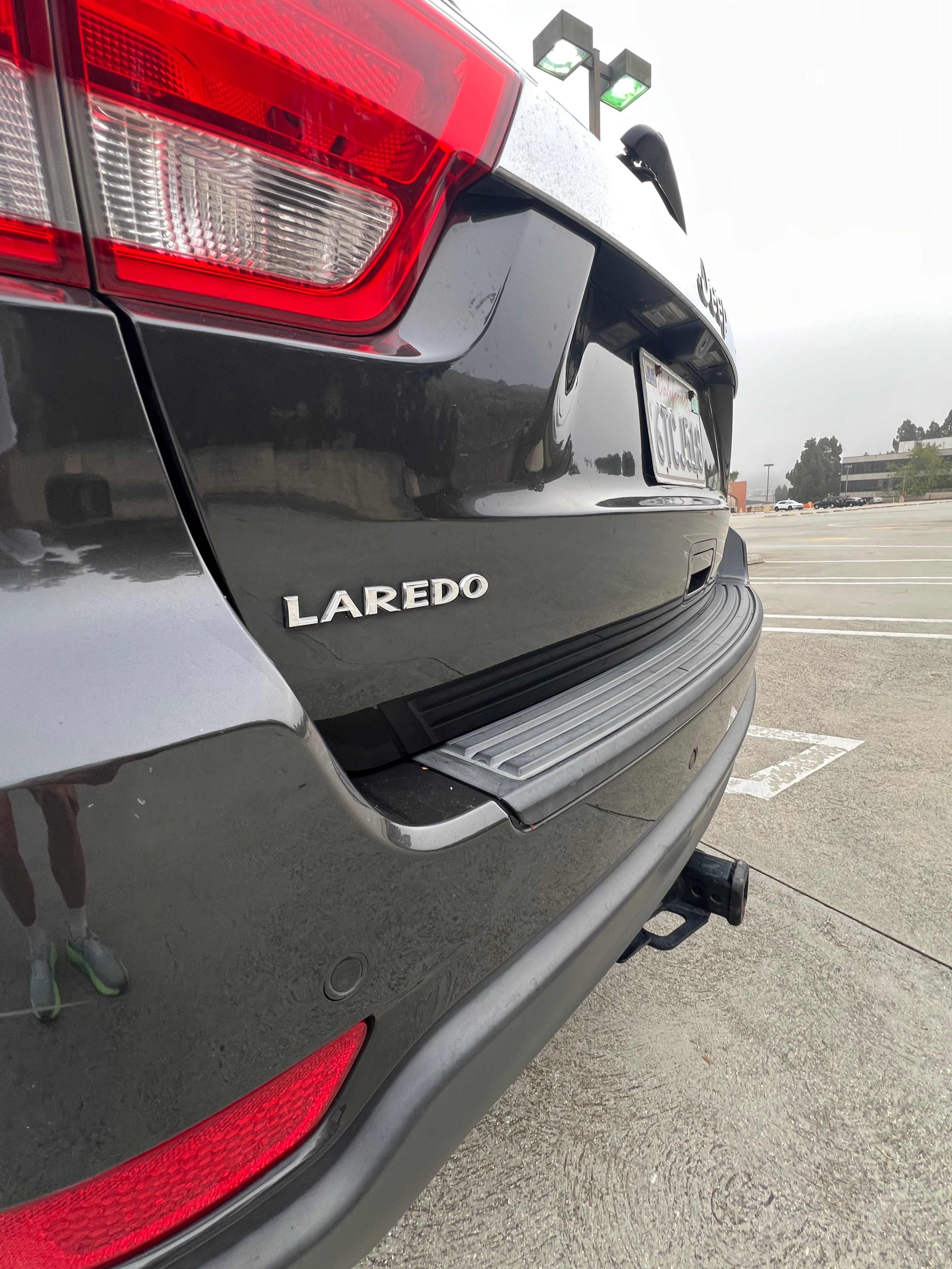 Used 2011 Jeep Grand Cherokee Laredo RWD image 9