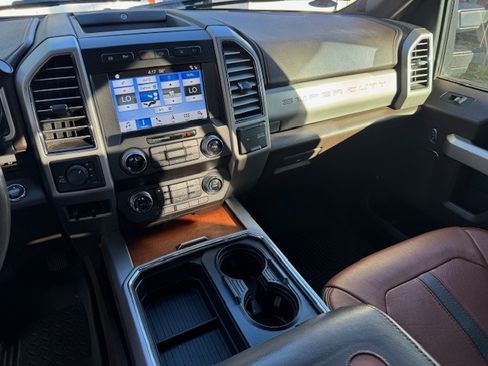 Used 2019 Ford F250 King Ranch w/ King Ranch Ultimate Package image 10