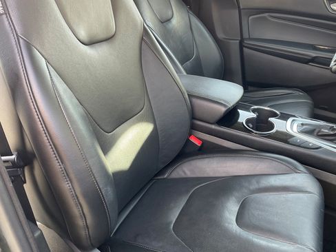 Used 2015 Ford Edge Titanium w/ Equipment Group 302A image 11