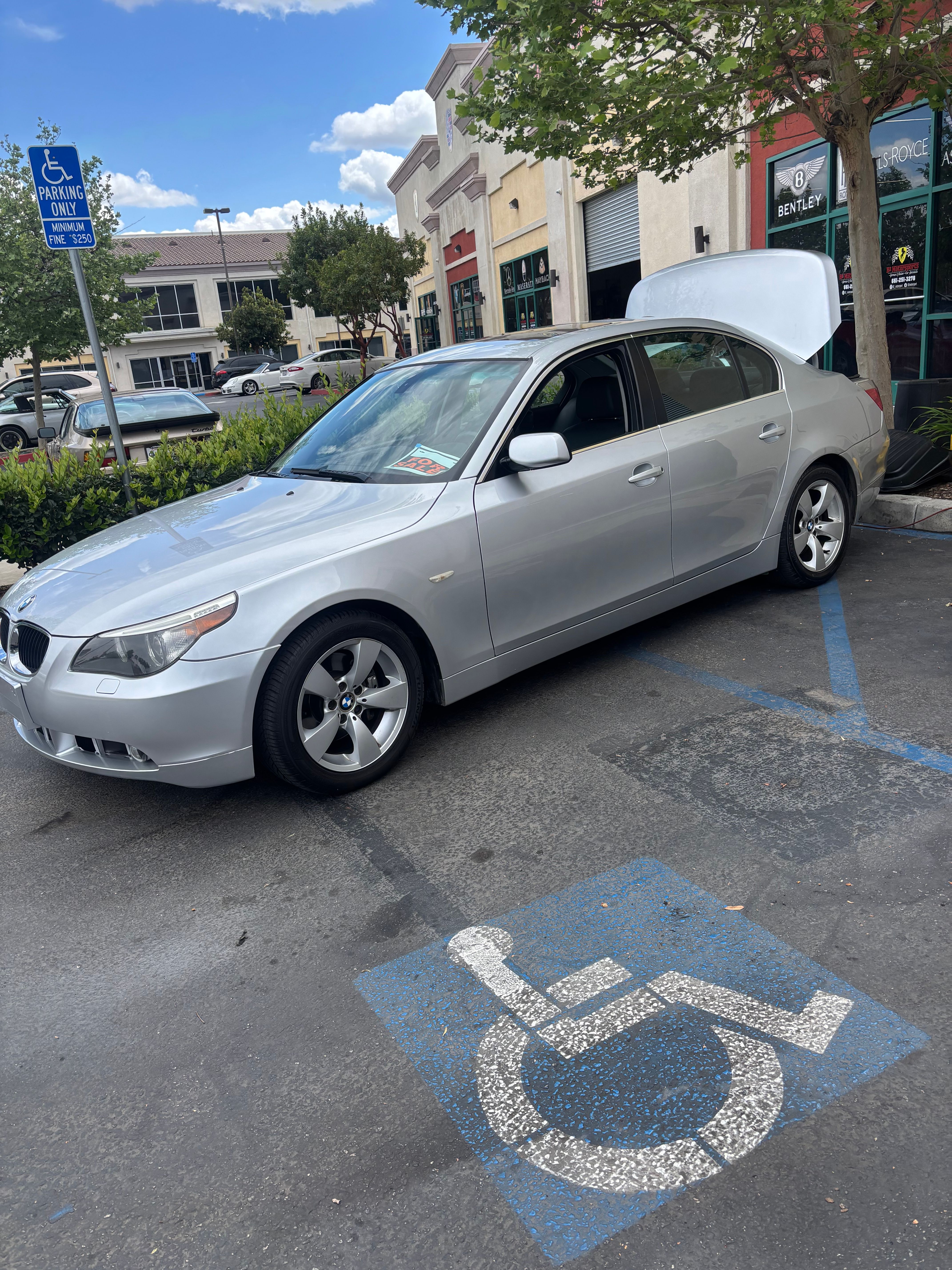 Used 2004 BMW 530i Sedan RWD image 12