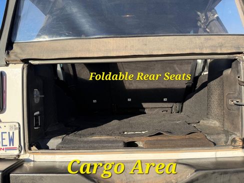 Used 2012 Jeep Wrangler Unlimited Sport w/ Black Appearance Group image 13