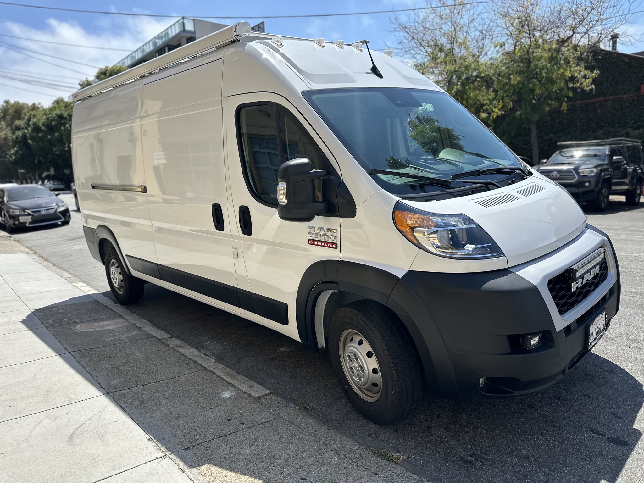 Used 2022 RAM ProMaster 2500 w/ Interior LED Lighting Group FWD image 20