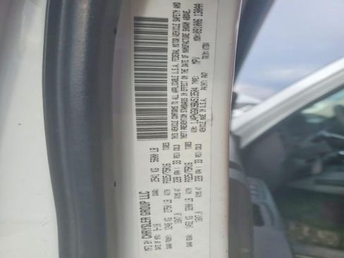 Used 2011 Jeep Liberty Sport image 11