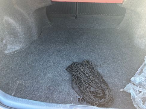 Used 2016 Toyota Camry XLE image 11