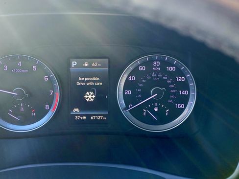 Used 2019 Hyundai Sonata Limited w/ Ultimate Package 04 image 11