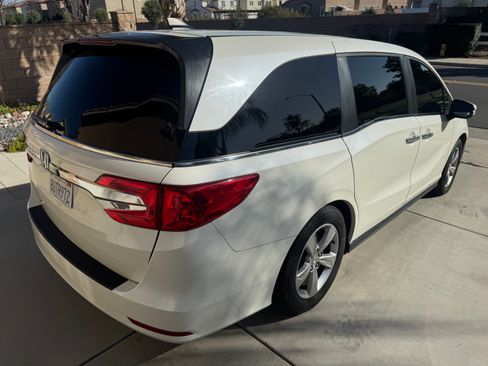 Used 2018 Honda Odyssey EX-L image 26