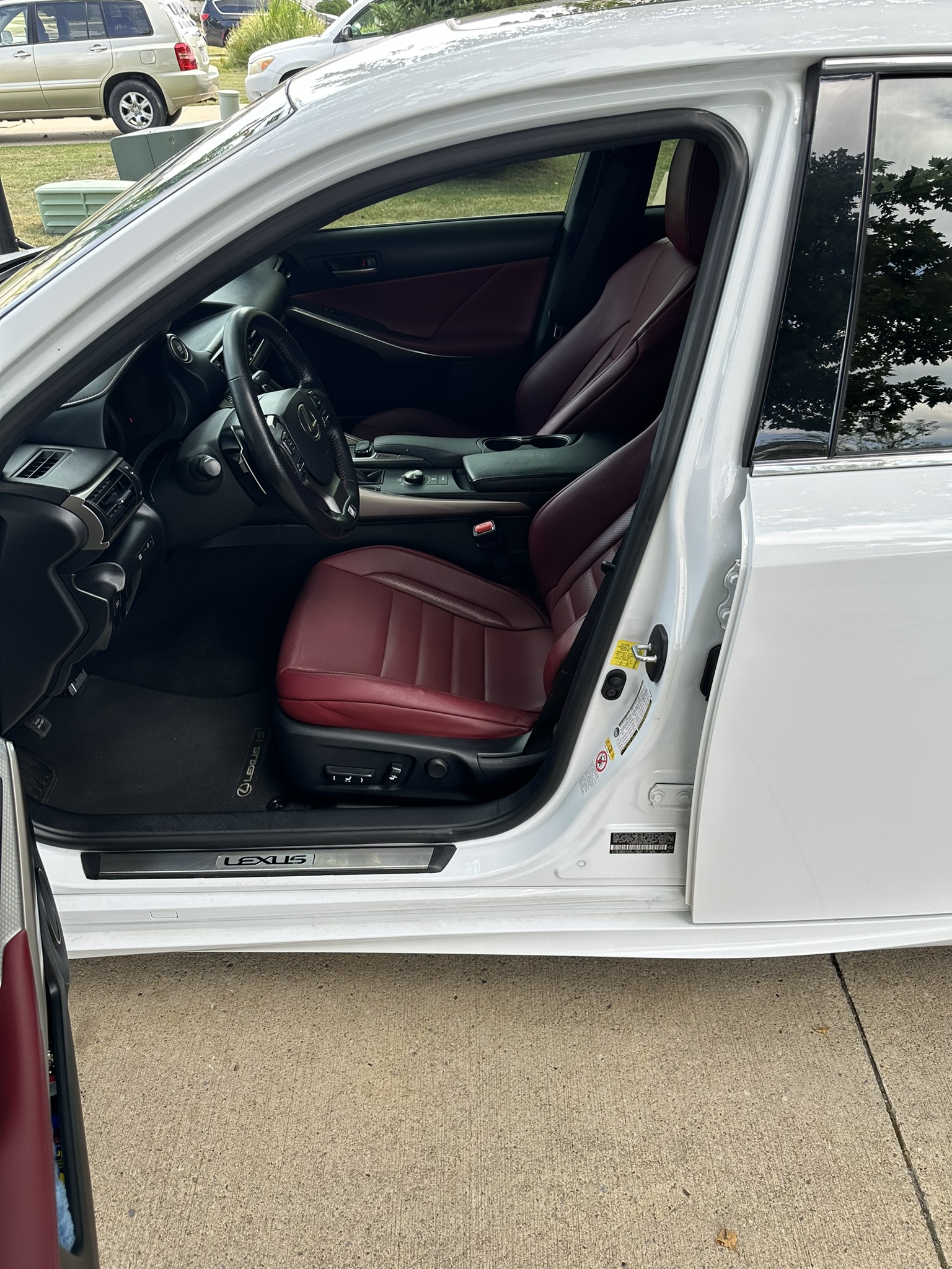 Used 2017 Lexus IS 300 F Sport w/ F Sport Package AWD/4WD image 11