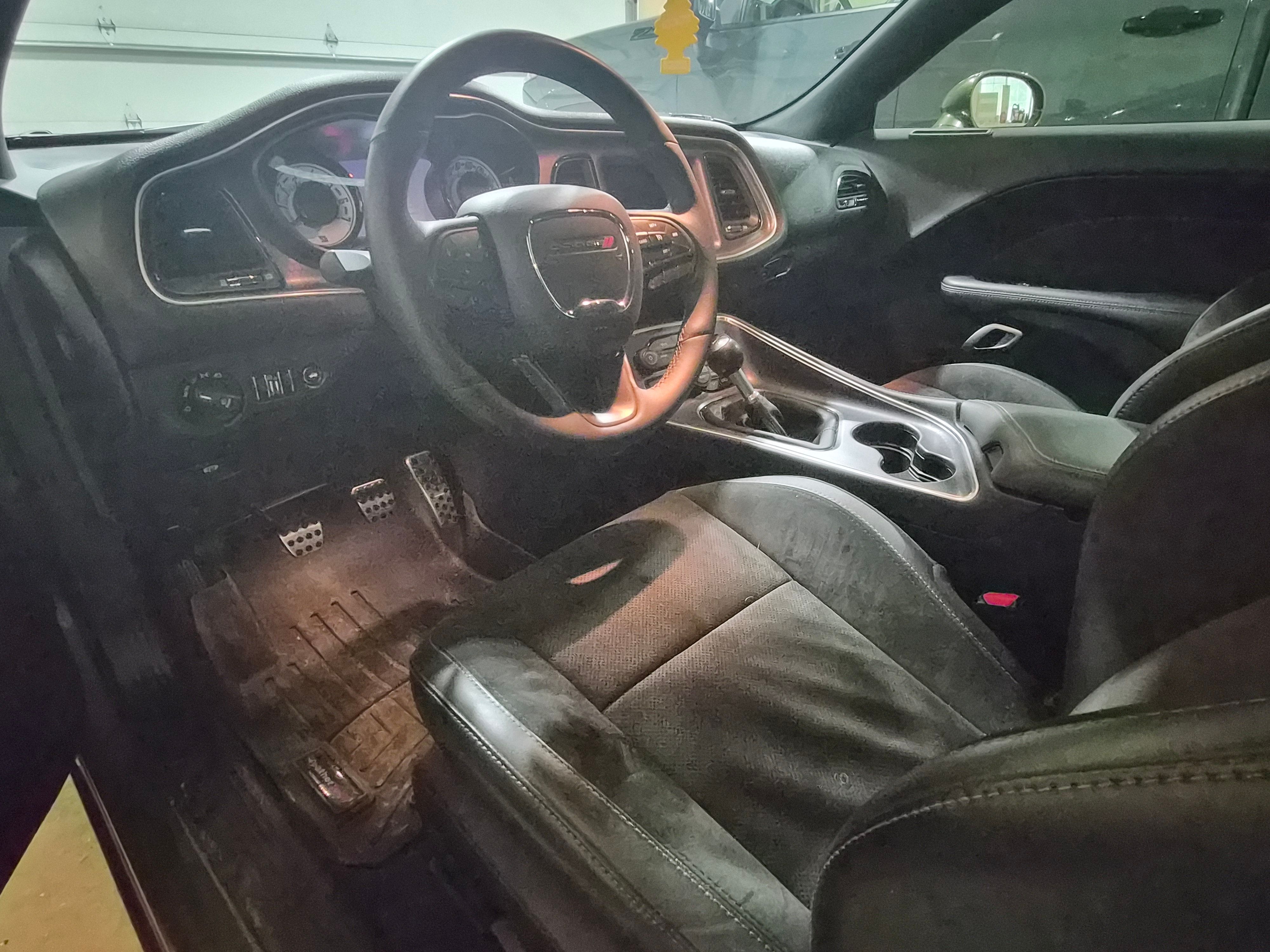 Used 2018 Dodge Challenger T/A RWD image 11