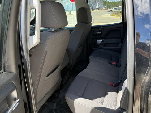 Used 2018 Chevrolet Silverado 1500 LT w/ All Star Edition image 8