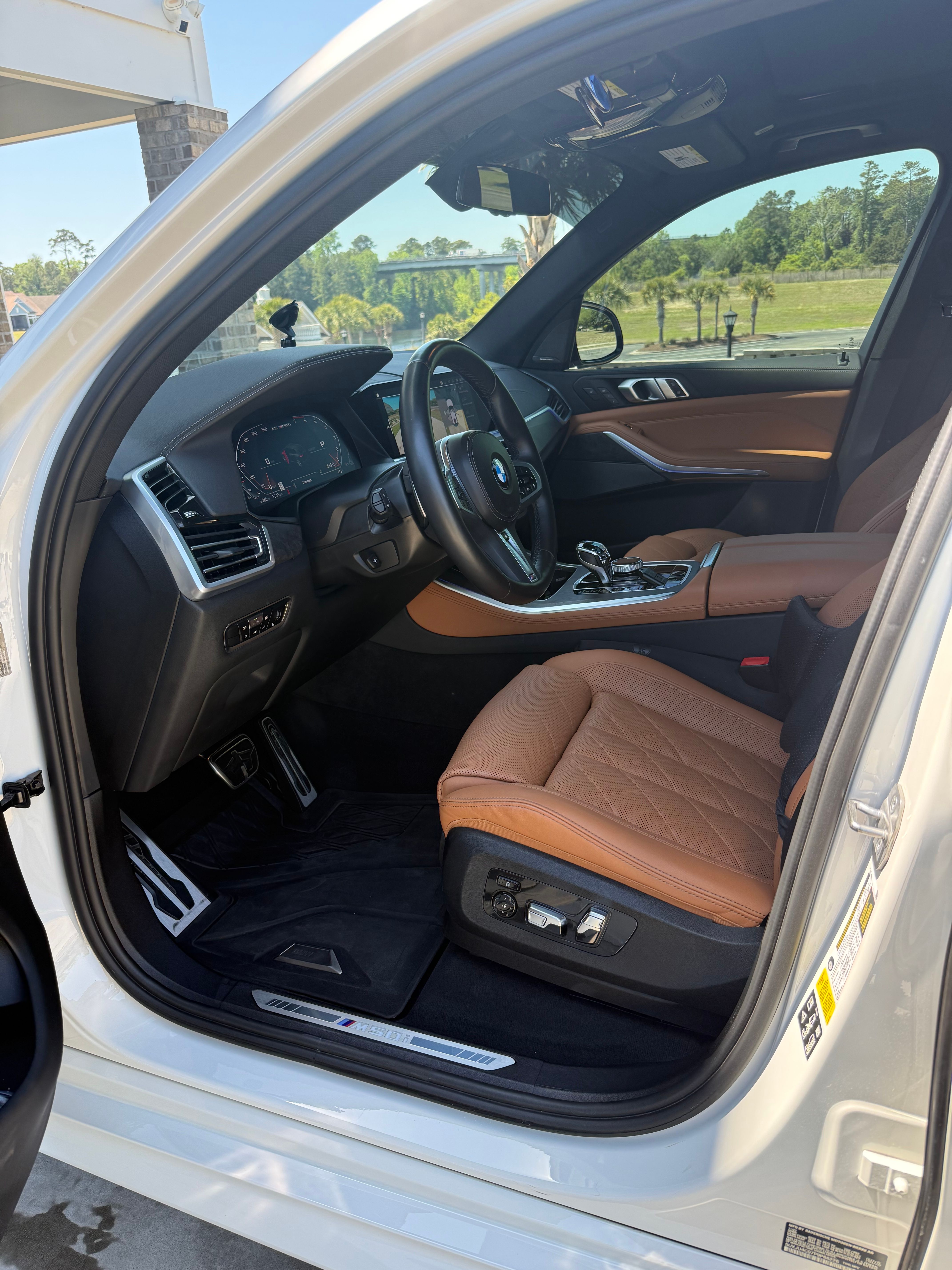 Used 2023 BMW X5 M50i w/ Executive Package AWD/4WD image 10