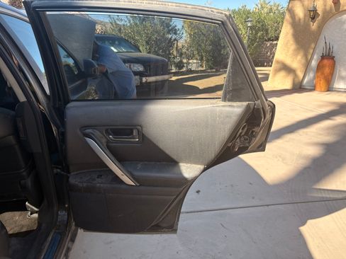 Used 2005 INFINITI FX35 2WD image 16