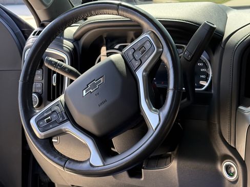 Used 2022 Chevrolet Silverado 2500 LTZ w/ LTZ Plus Package image 20