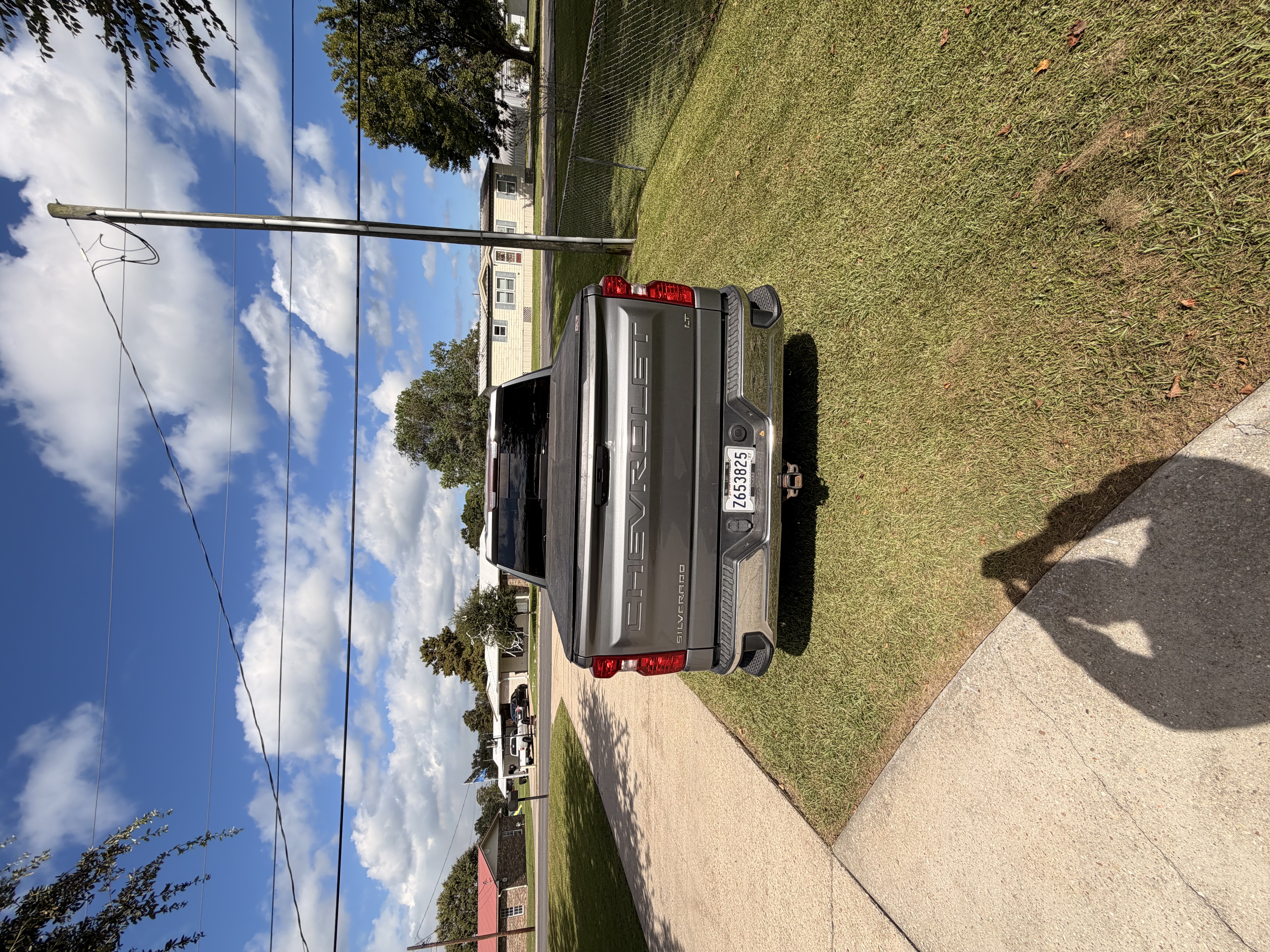 Used 2019 Chevrolet Silverado 1500 LT w/ True North Edition RWD image 2