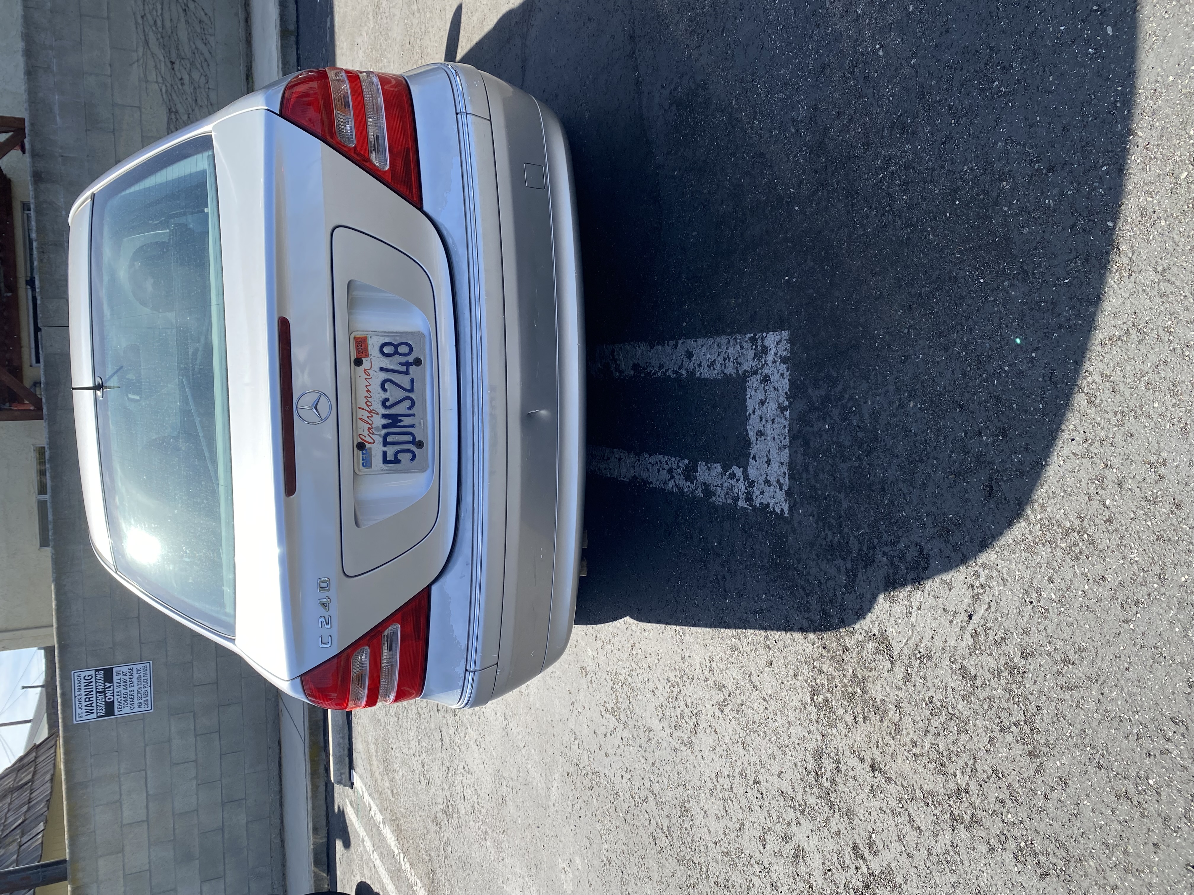 Used 2003 Mercedes-Benz C 240 Sedan image 4