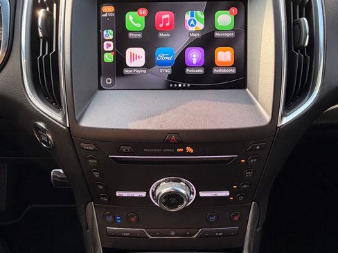 Used 2019 Ford Edge ST w/ Equipment Group 401A AWD/4WD image 20