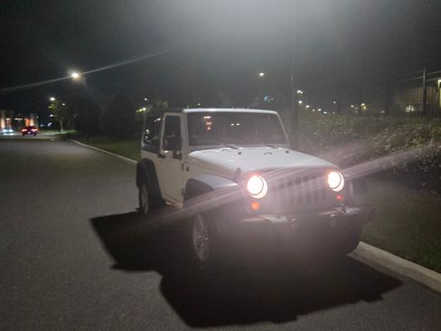 Used 2017 Jeep Wrangler Sport w/ Quick Order Package 24S image 2