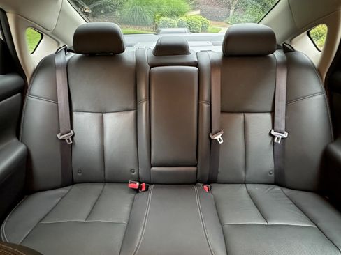 Used 2016 Nissan Altima 2.5 SL w/ 2.5 Technology w/LED Package FWD image 16