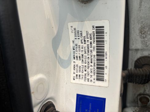 Used 2017 Honda Accord EX image 13