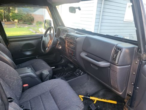 Used 2001 Jeep Wrangler Sport image 12