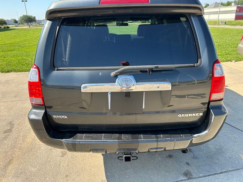 Used 2007 Toyota 4Runner Sport AWD/4WD image 5