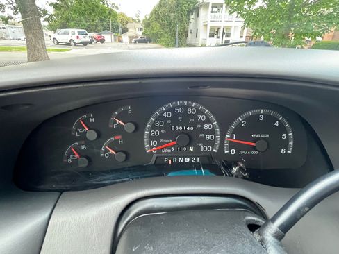 Used 1998 Ford F150 2WD Regular Cab image 22