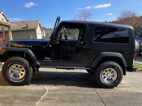 Used 2006 Jeep Wrangler Unlimited Rubicon AWD/4WD image 4