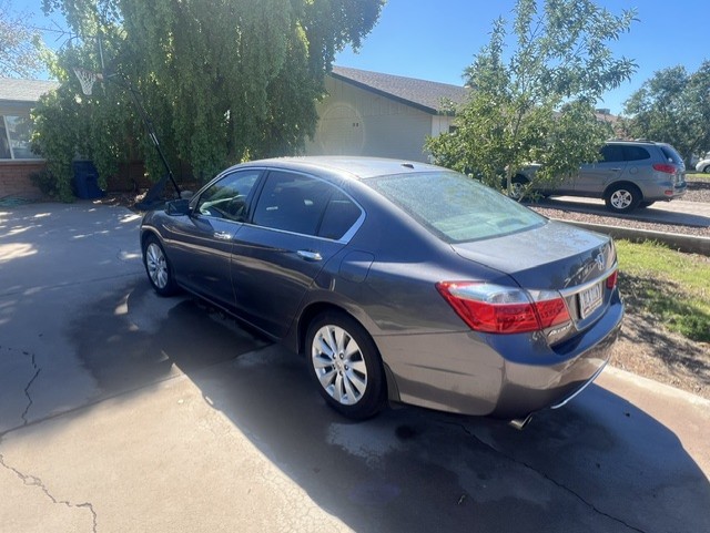 Used 2014 Honda Accord EX-L image 2
