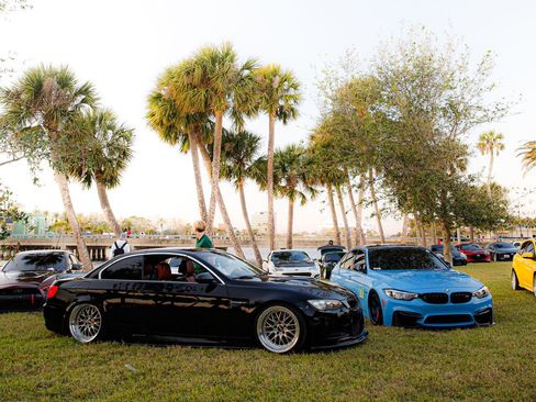 Used 2011 BMW M3 Convertible image 8