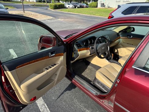 Used 2009 Hyundai Sonata Limited FWD image 20