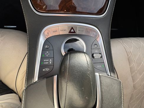 Used 2014 Mercedes-Benz S 550 Sedan image 18