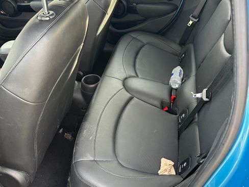 Used 2019 MINI Cooper 4-Door Hardtop image 13