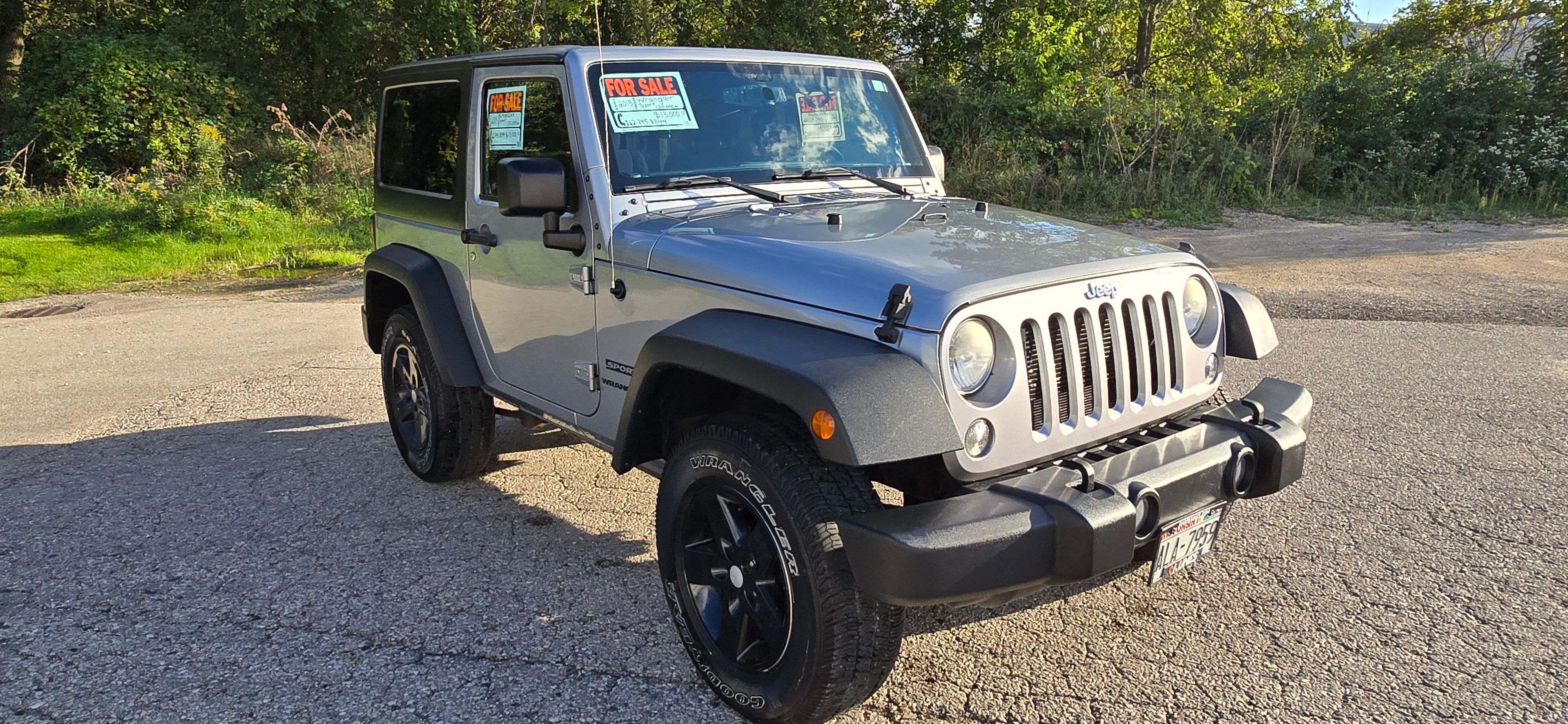 Used 2015 Jeep Wrangler Sport w/ Quick Order Package 24S AWD/4WD image 11