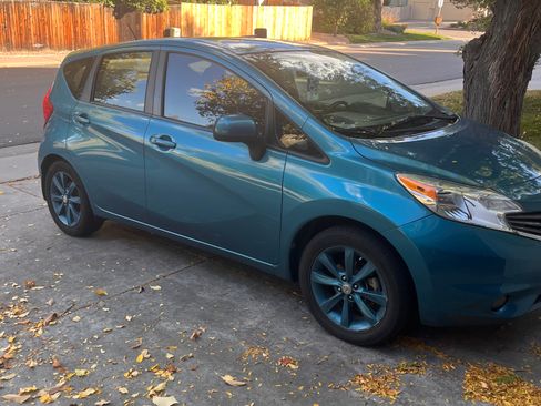 Used 2014 Nissan Versa Note SV w/ SL Package FWD image 6