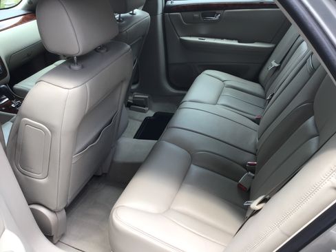 Used 2007 Cadillac DTS Luxury I FWD image 12