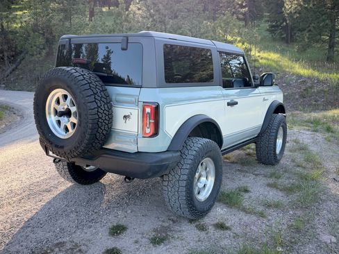 Used 2024 Ford Bronco Badlands image 5