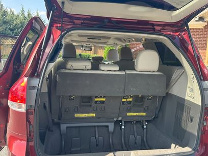 Used 2011 Toyota Sienna XLE