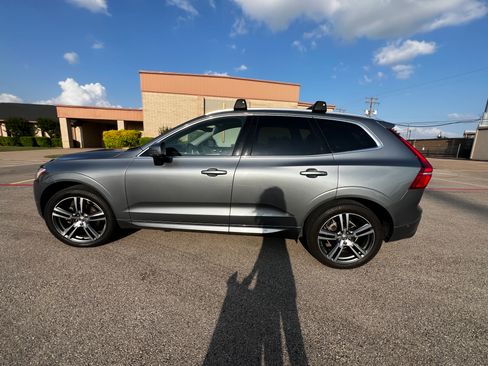 Used 2018 Volvo XC60 T5 Momentum w/ Convenience Package image 27