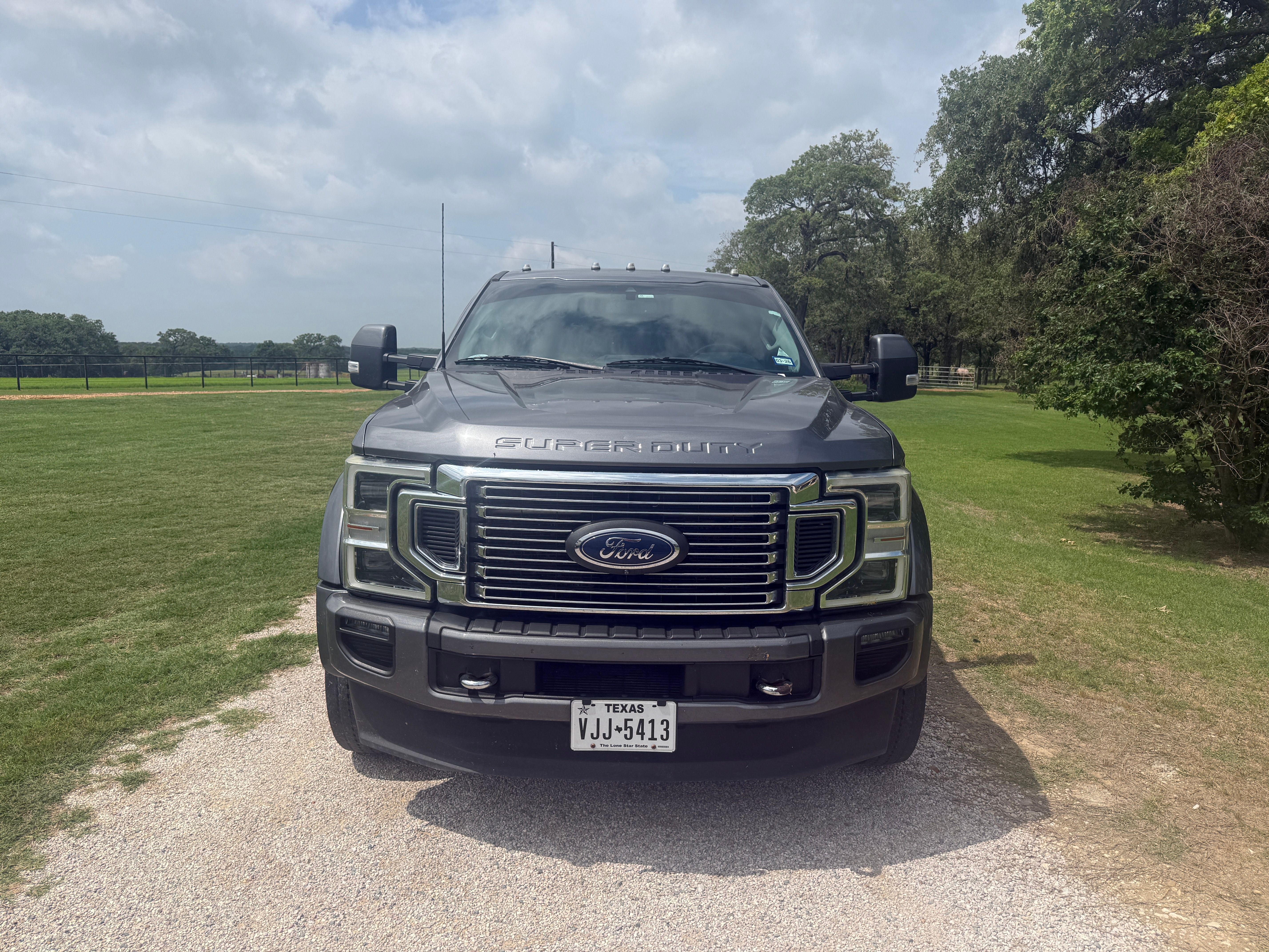 Used 2022 Ford F450 Limited w/ FX4 Off-Road Package AWD/4WD image 6