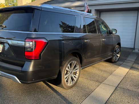 Used 2021 Ford Expedition Max Platinum AWD/4WD image 6
