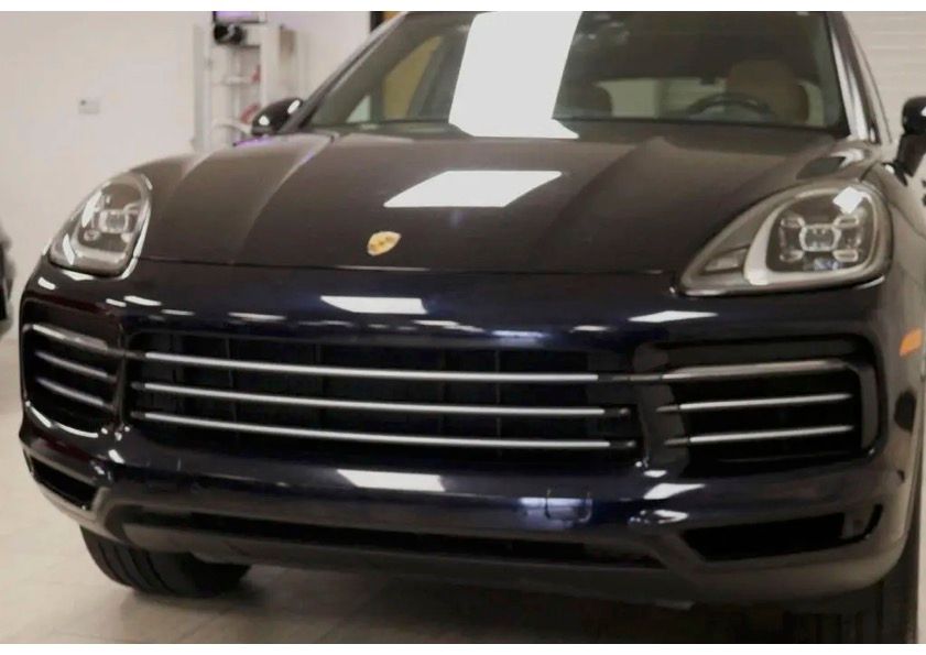 Used 2019 Porsche Cayenne AWD/4WD image 1