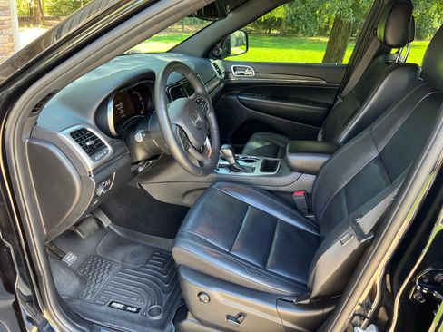 Used 2019 Jeep Grand Cherokee Limited image 20
