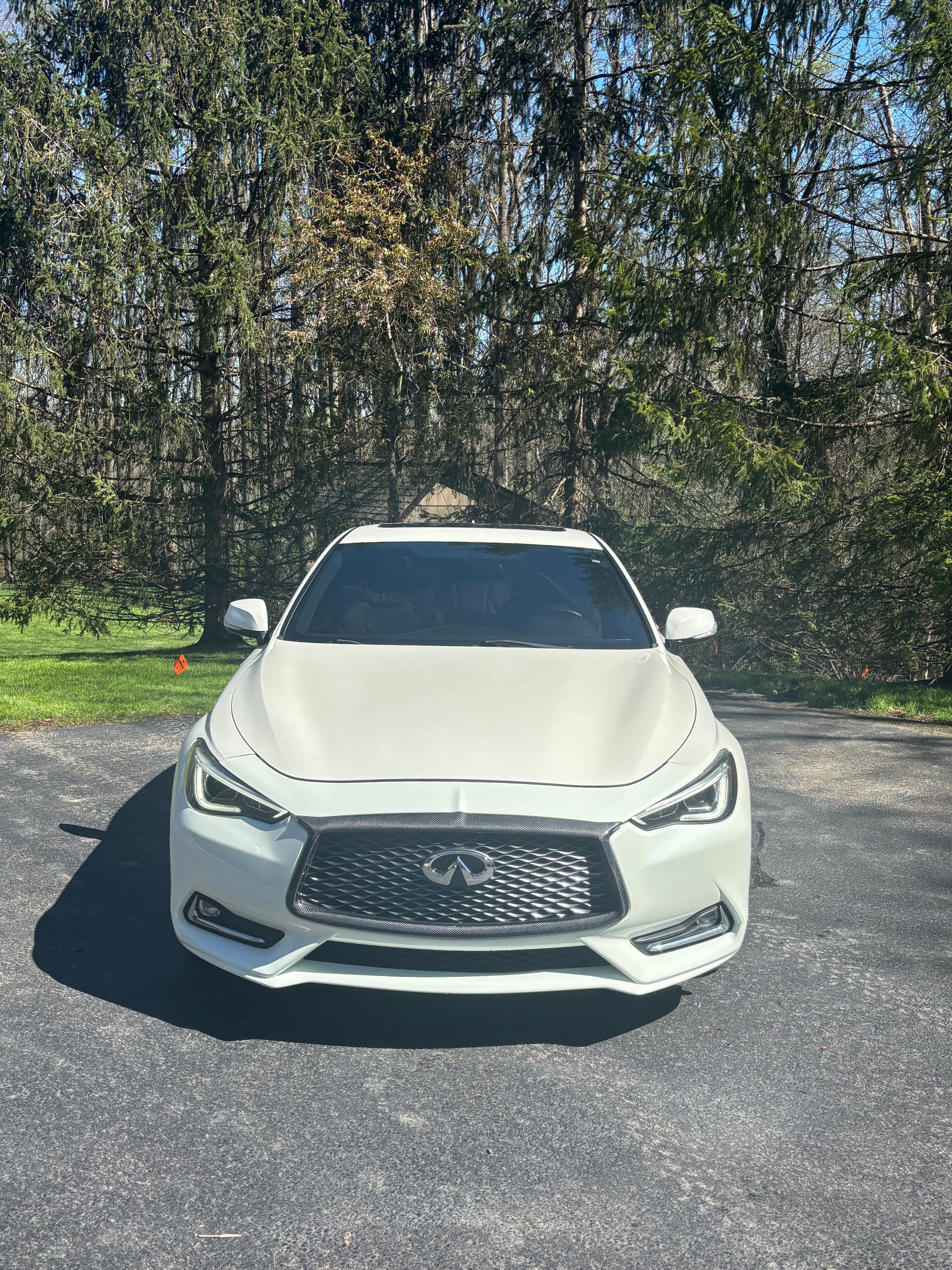 Used 2017 INFINITI Q60 3.0t w/ Premium Plus Package 3.0T AWD/4WD image 5