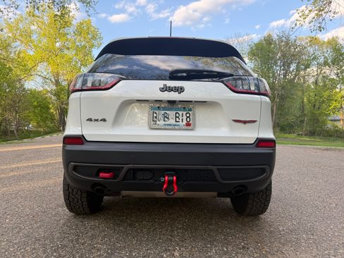 Used 2020 Jeep Cherokee Trailhawk w/ Comfort/Convenience Group AWD/4WD image 12