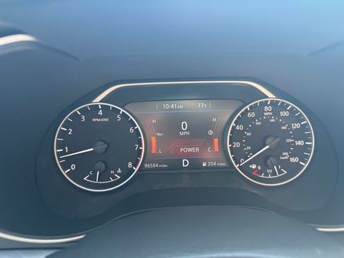 Used 2017 Nissan Maxima 3.5 SV image 11